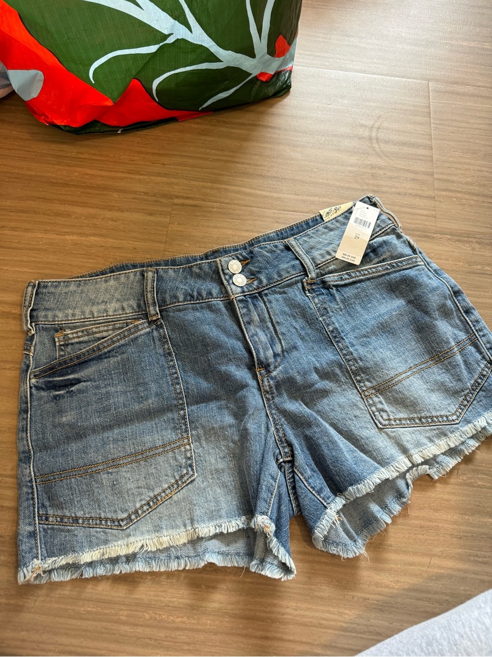 Pilcro Anthropologie The Wander Denim Short Size 29